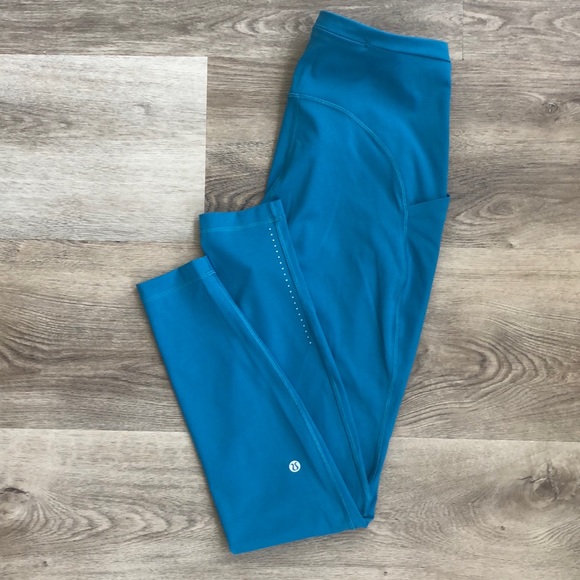 lululemon athletica Pants - Lululemon swift speed high rise tight 28” in Hawaiian blue
